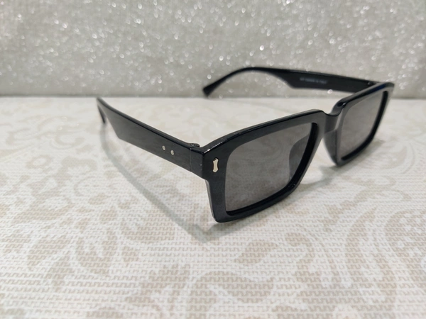 Reg Googles - Black