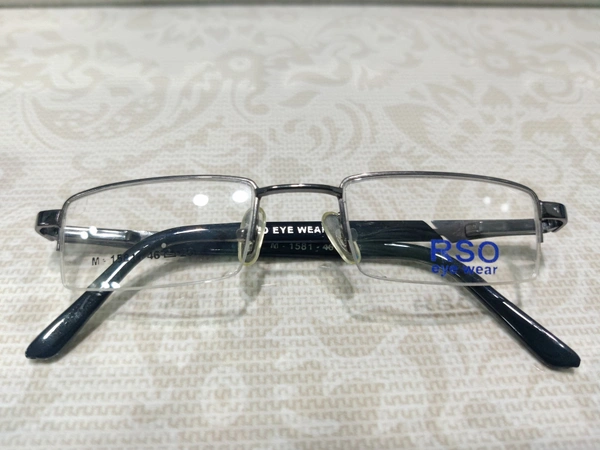 Rso 1581 - Gray, 46