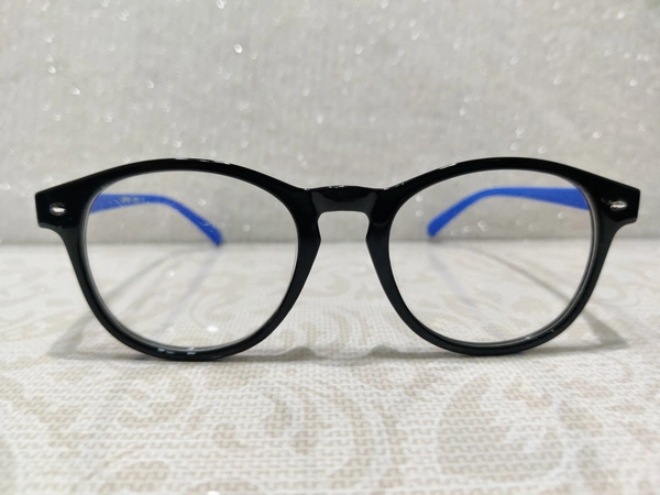 Spike 1002 - Black, 48
