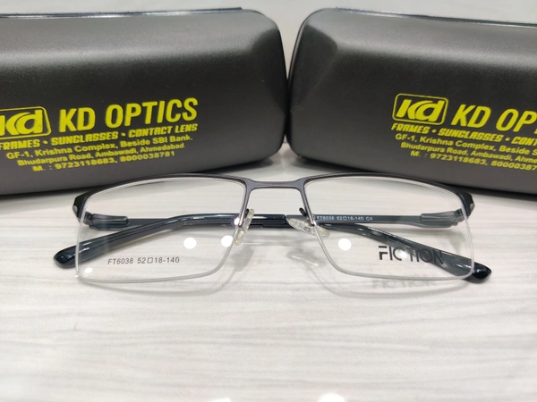Fiction 6038 - Black, 52