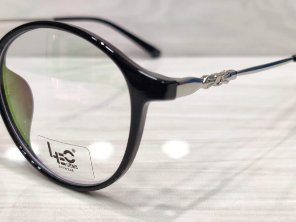 Leo 004 - Black, 50