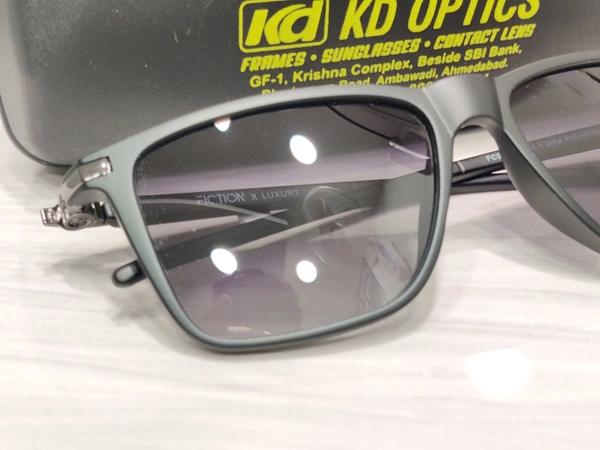 Fiction Polarized 5002 - Black