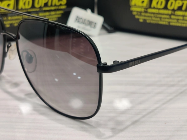 Roadies Uv Protection 627 - Black, 59