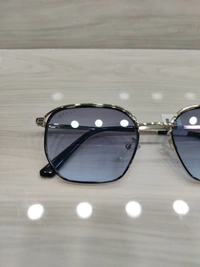 Gucci 723 - Silver, 52