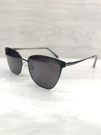 B80 680 - Black, 57