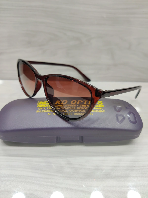 9304 Polarized  - Cinnamon