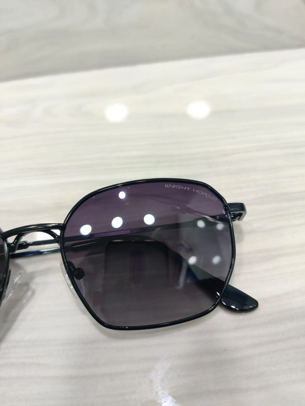 Knight Horse Polarized 31317 - Black, 52