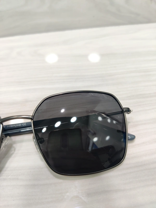 Knight Horse Polarized 31311 - Dove Gray, 53