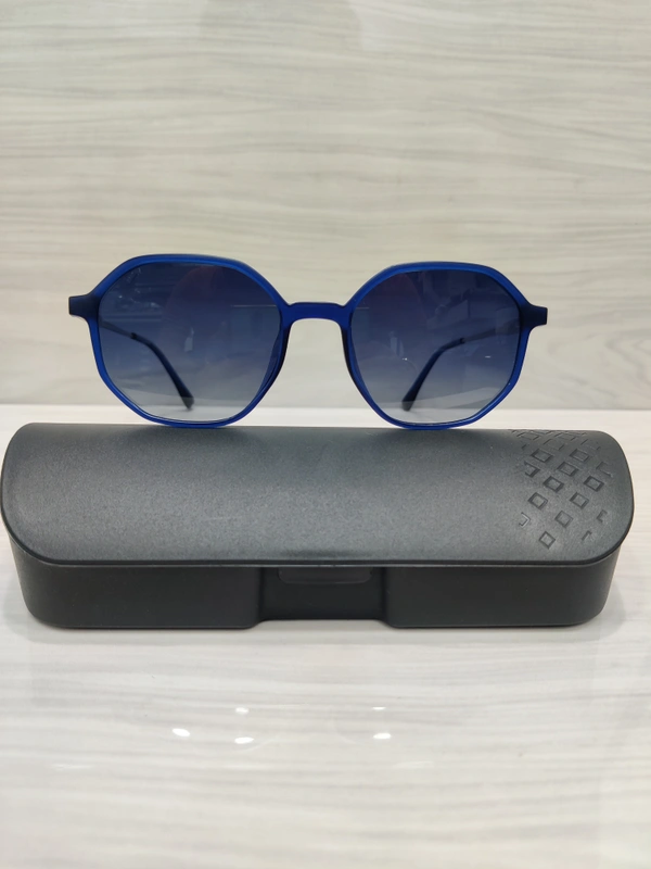 Tom Hardy Polarized 91020 - Navy Blue, 51