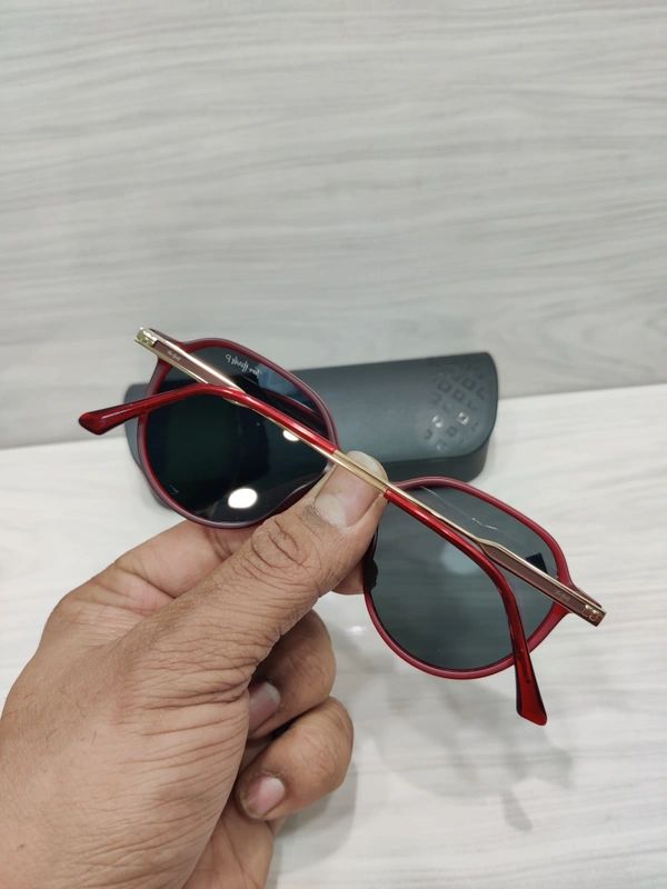 Tom Hardy Polarized 91021 - Maroon, 50
