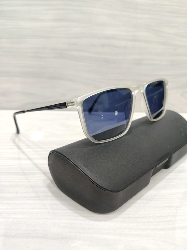 Tom Hardy Polarized 91018 - White, 55