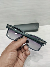 Tom Hardy Polarized 2003 - Black, 54