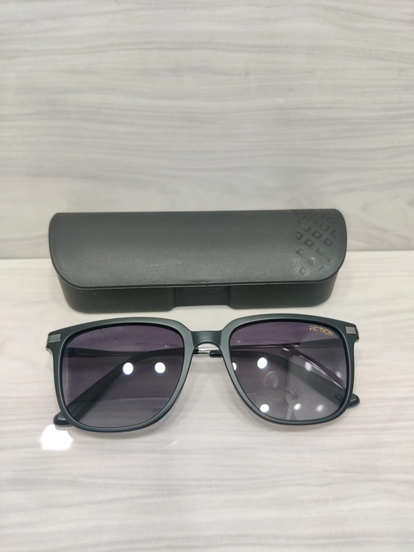 Fiction Polarized 5001 - Black
