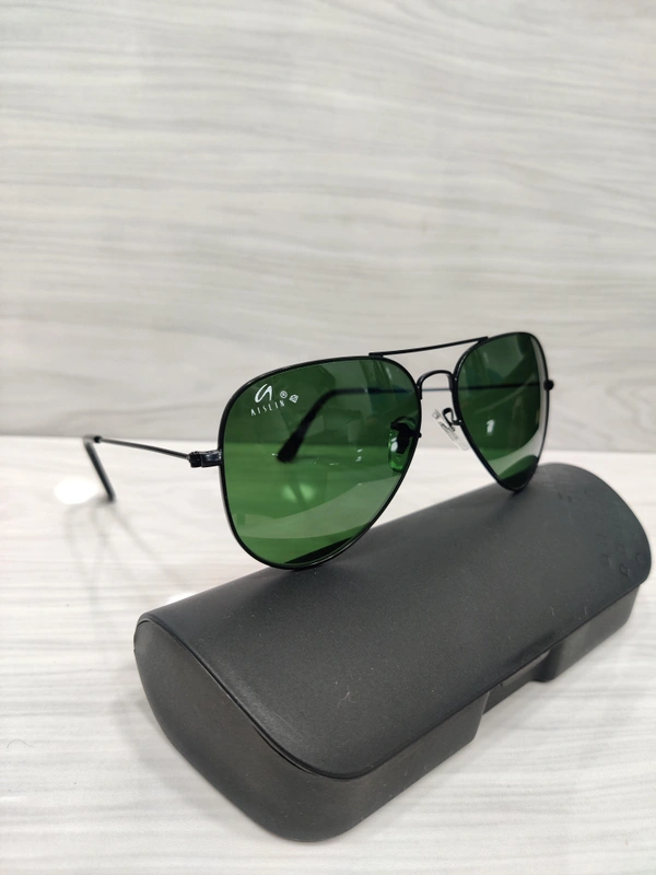 Aislin 3025 - Black, 58