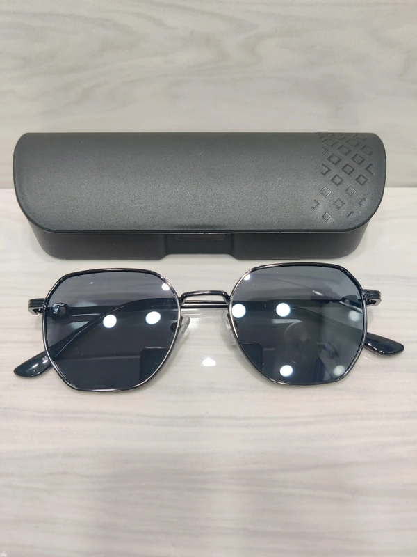56025 - Black, 54