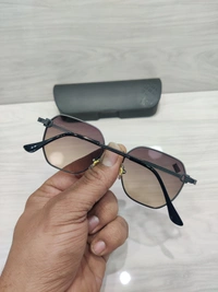 56025 - Black, 54