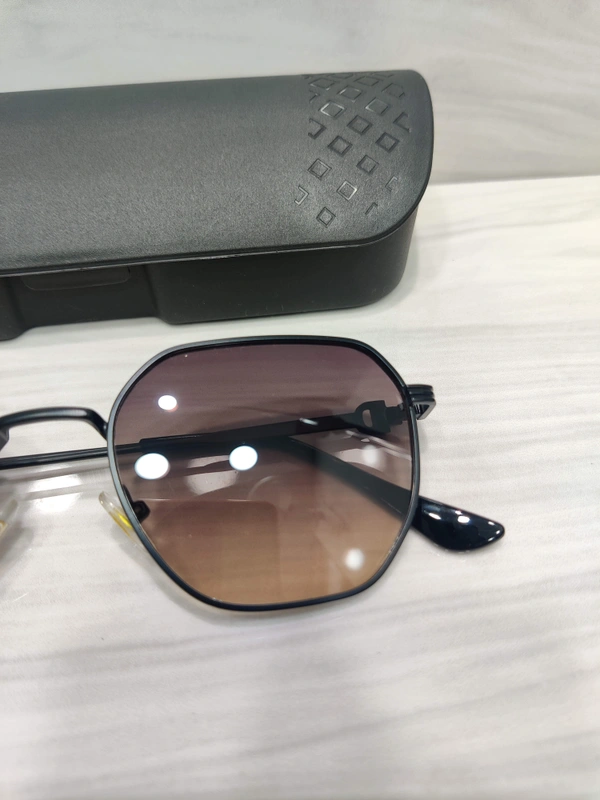 56025 - Black, 54