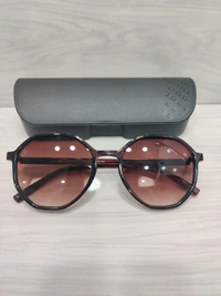 A 3098 - Brown, 53