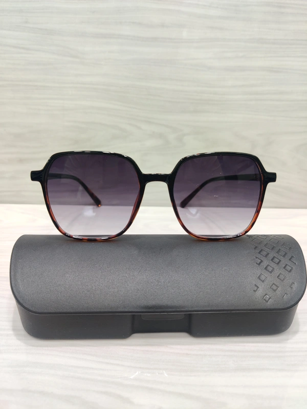 A 70029 - Brown, 53