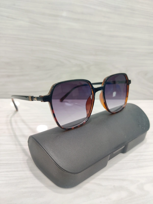 A 70029 - Brown, 53