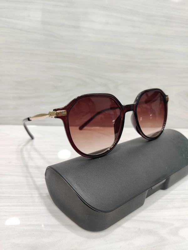 A 30104 - Brown, 54