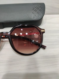 A 30104 - Brown, 54