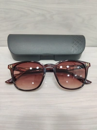 A 70031 - Brown, 51