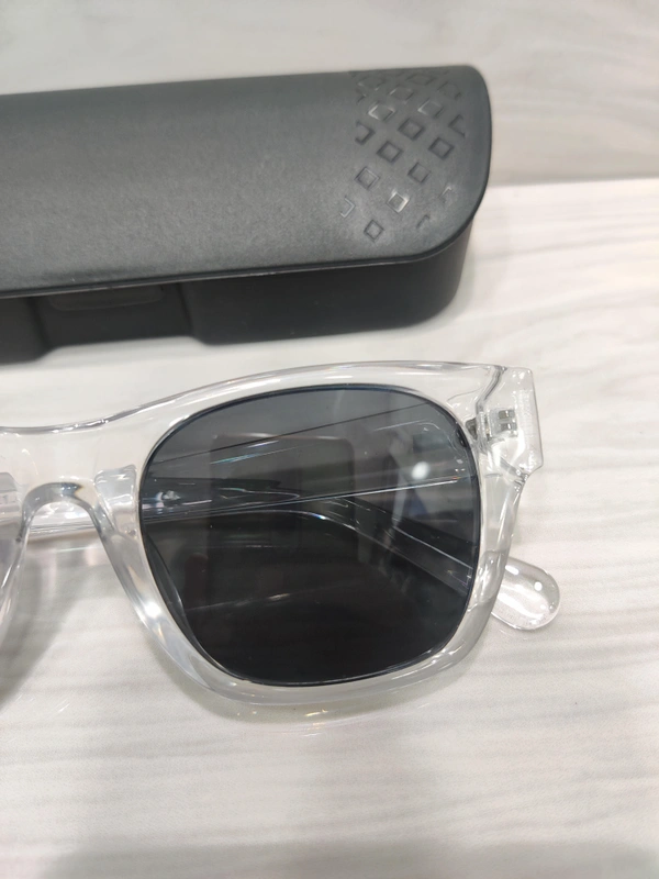 Polarized 3251 - 46, White