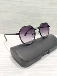 1380 - Black, 52