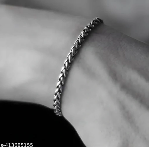 Stylish Men Bracelet - Free Size
