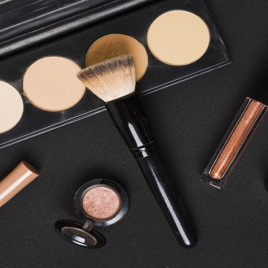 Beauty, Wellness And Makeup