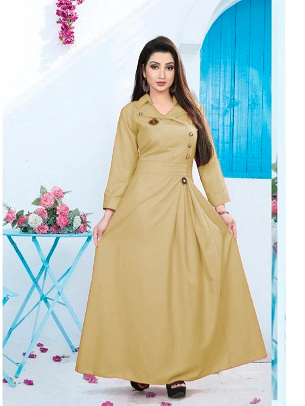 Gown - M