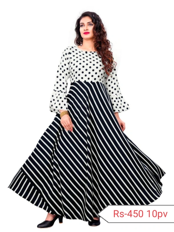 Gown - M