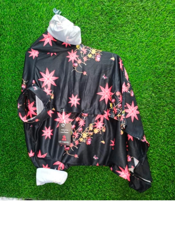 Shirt  - M