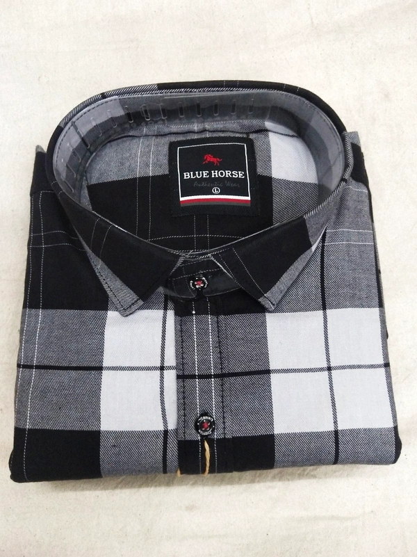 Shirt - L