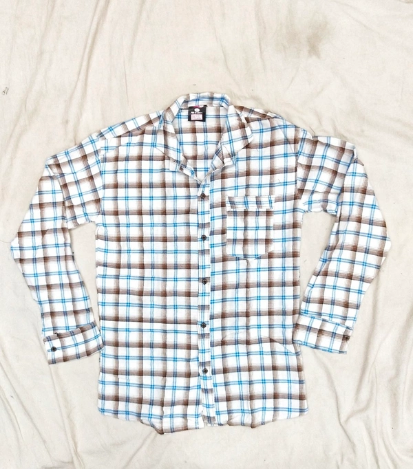 Shirt  - L