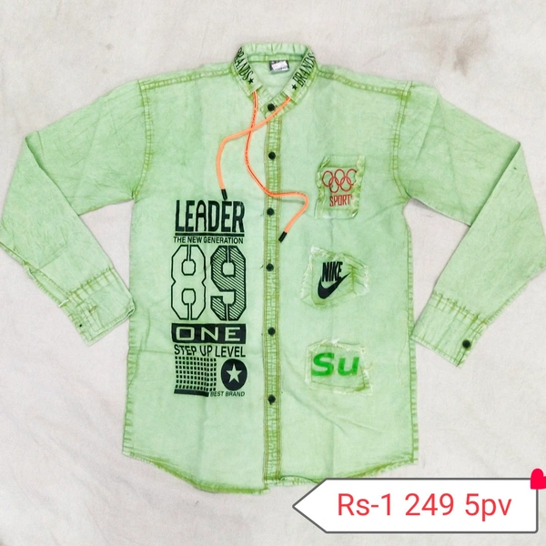Shirt - M