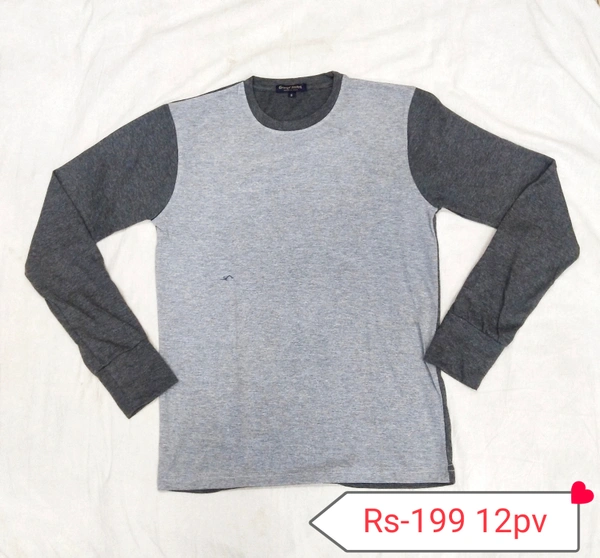 T Shirt  - S