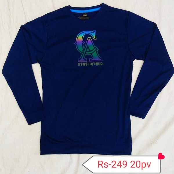 T Shirt  - L