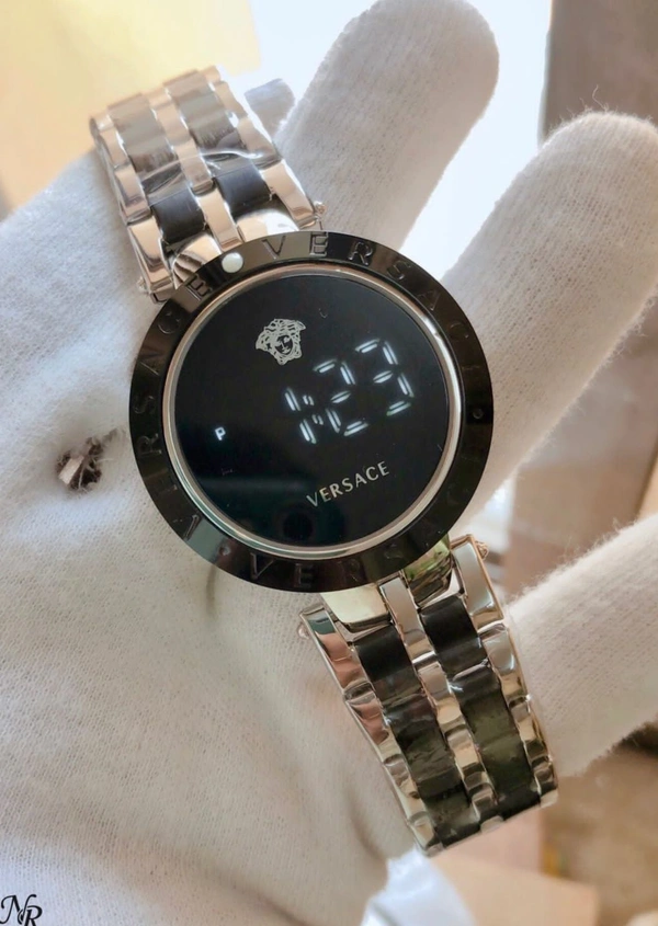 VERSACE DIGITAL