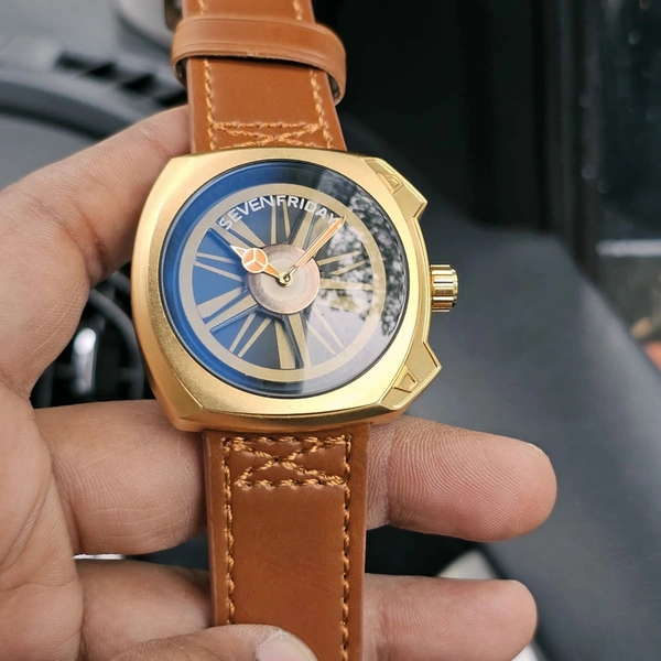 SEVENFRIDAY