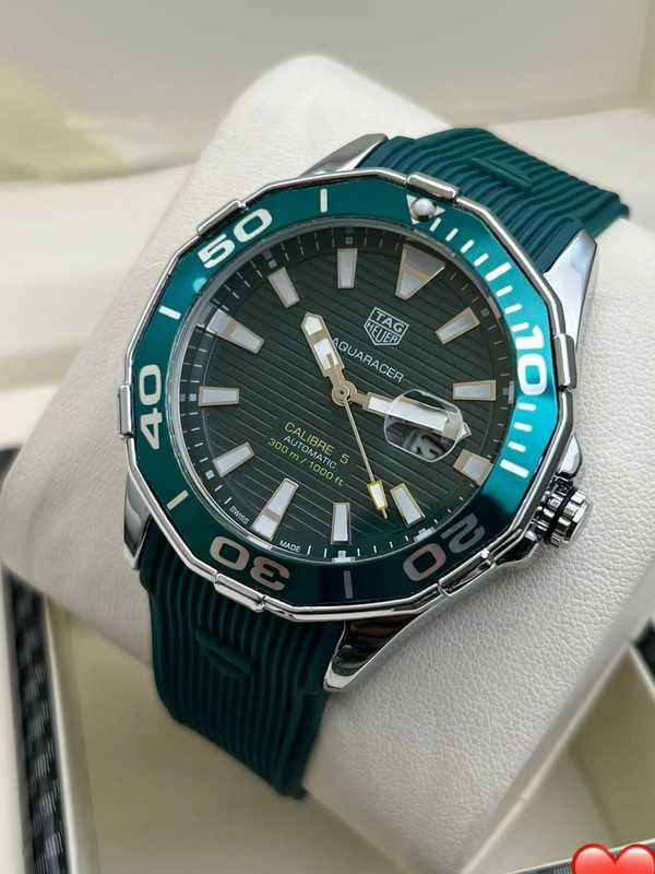 TAG HEUER