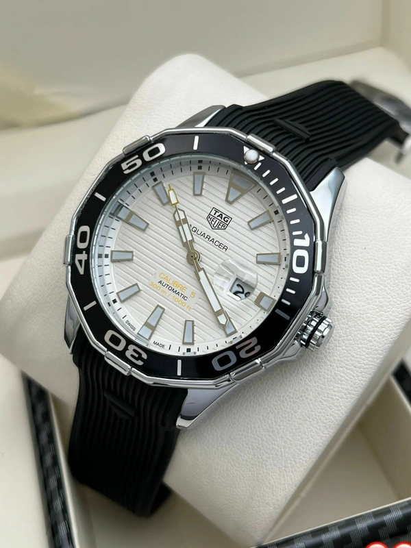 TAG HEUER
