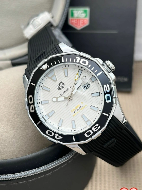 TAG HEUER