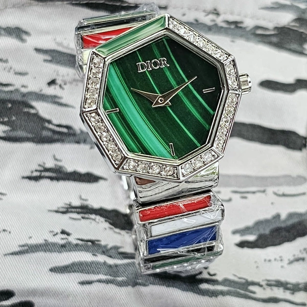 DIOR