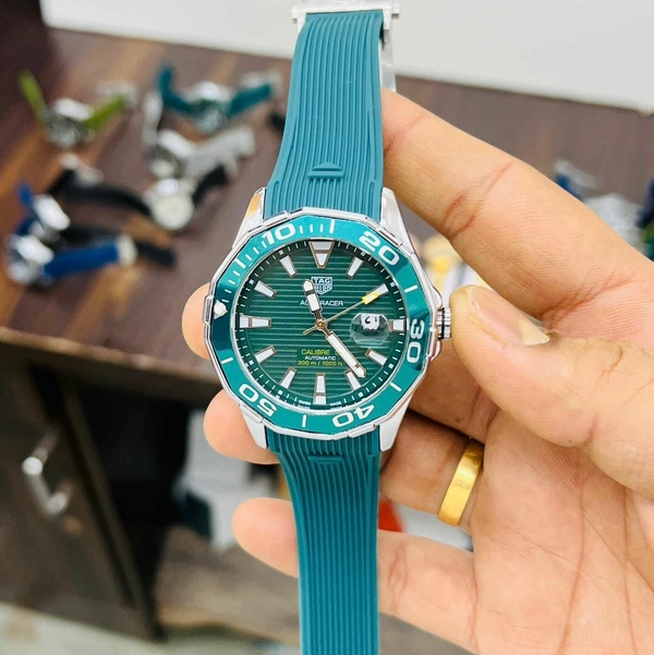 TAG HEUER