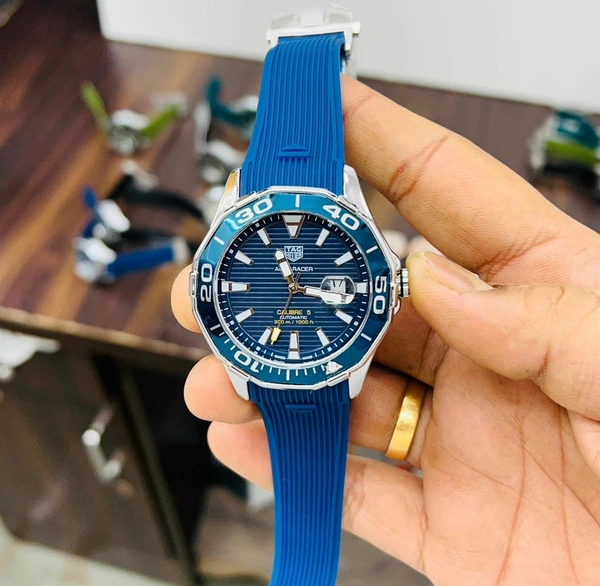 TAG HEUER