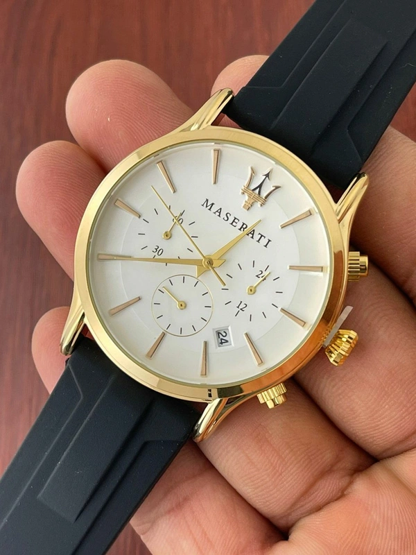 MASERATI (NEE MODEL)
