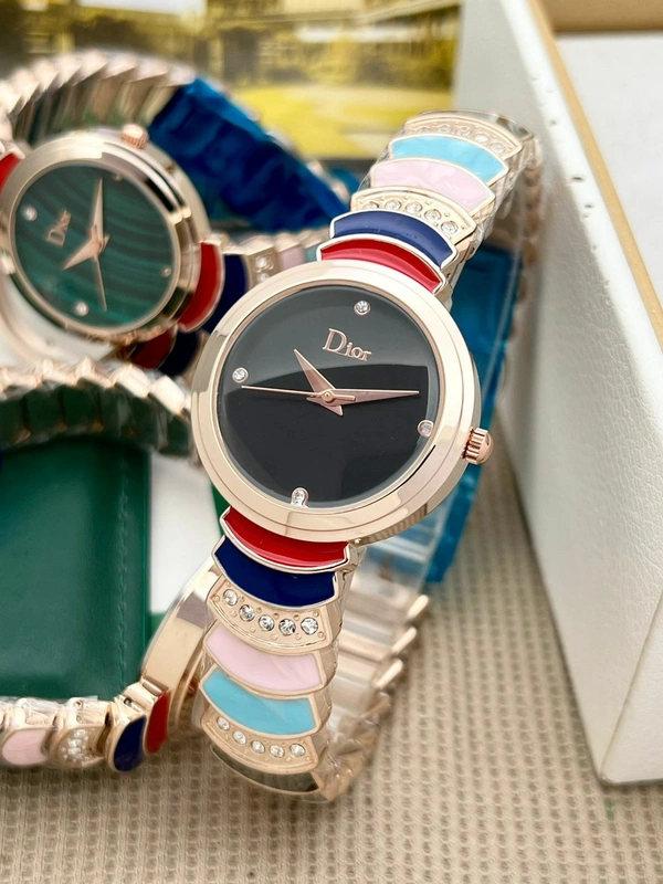 DIOR
