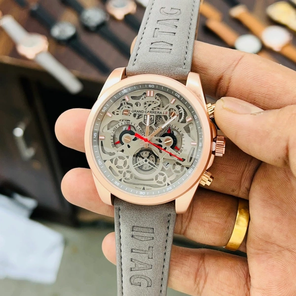 TAG HEUER